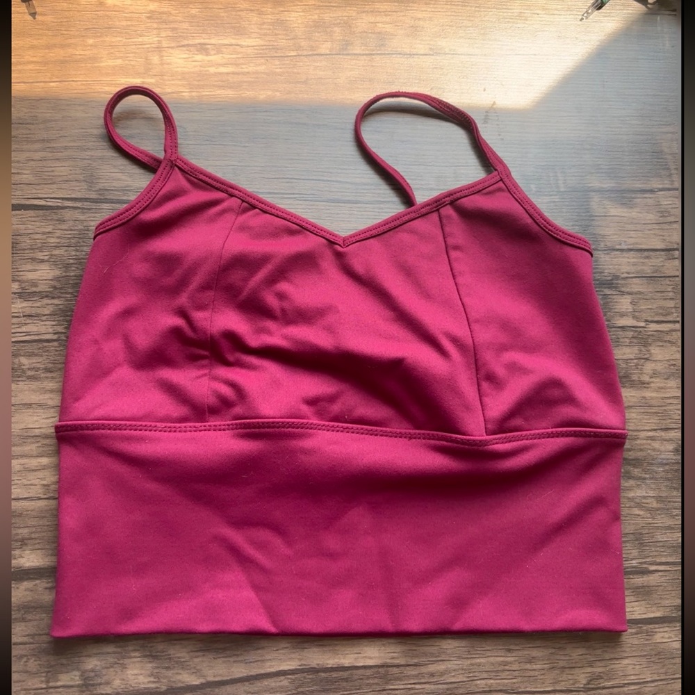 Five dancewear formation crop